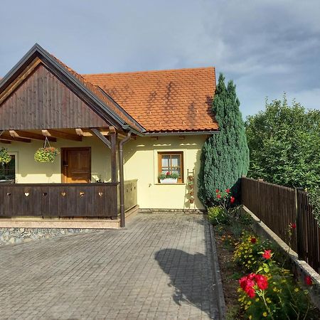 Villa Kuca Za Odmor Barbara Donja Stubica Esterno foto
