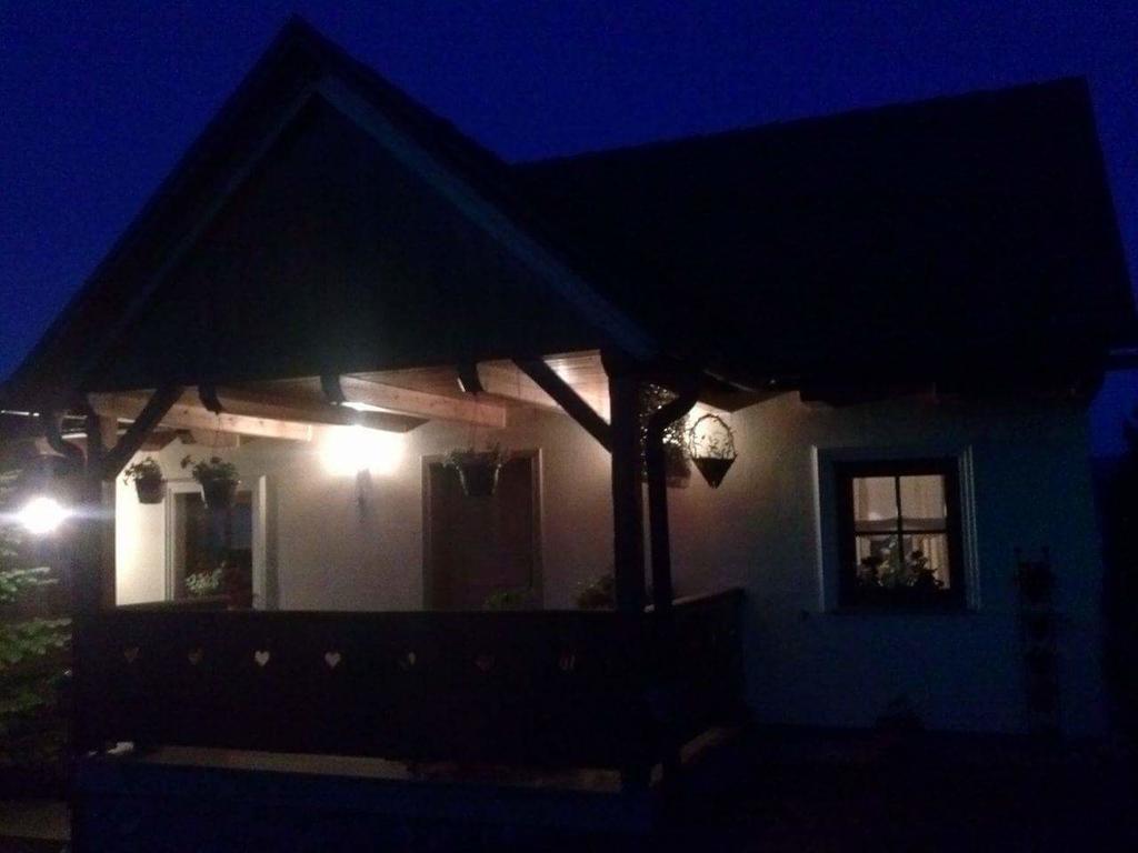 Villa Kuca Za Odmor Barbara Donja Stubica Esterno foto