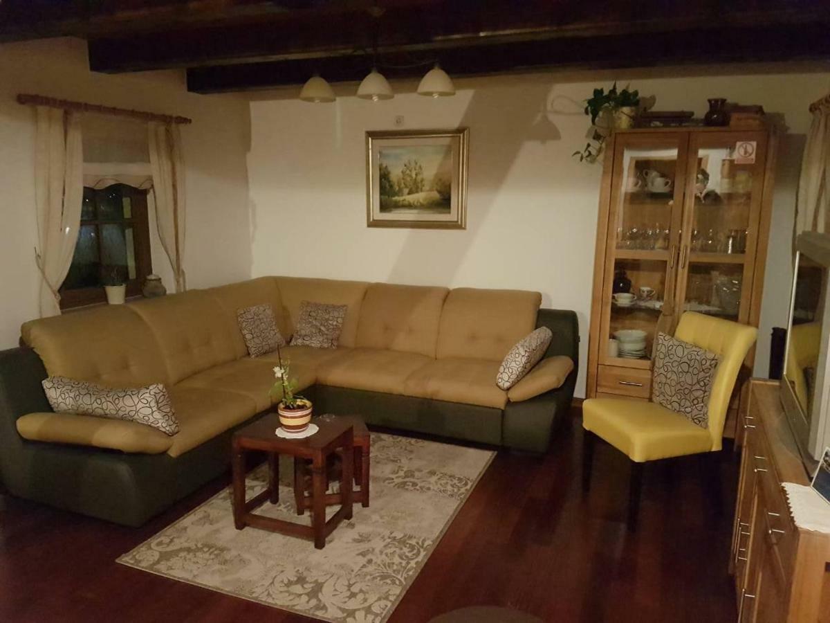 Villa Kuca Za Odmor Barbara Donja Stubica Esterno foto